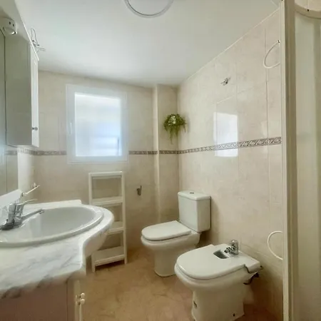 Seafront Holliday Miramar Apartment *